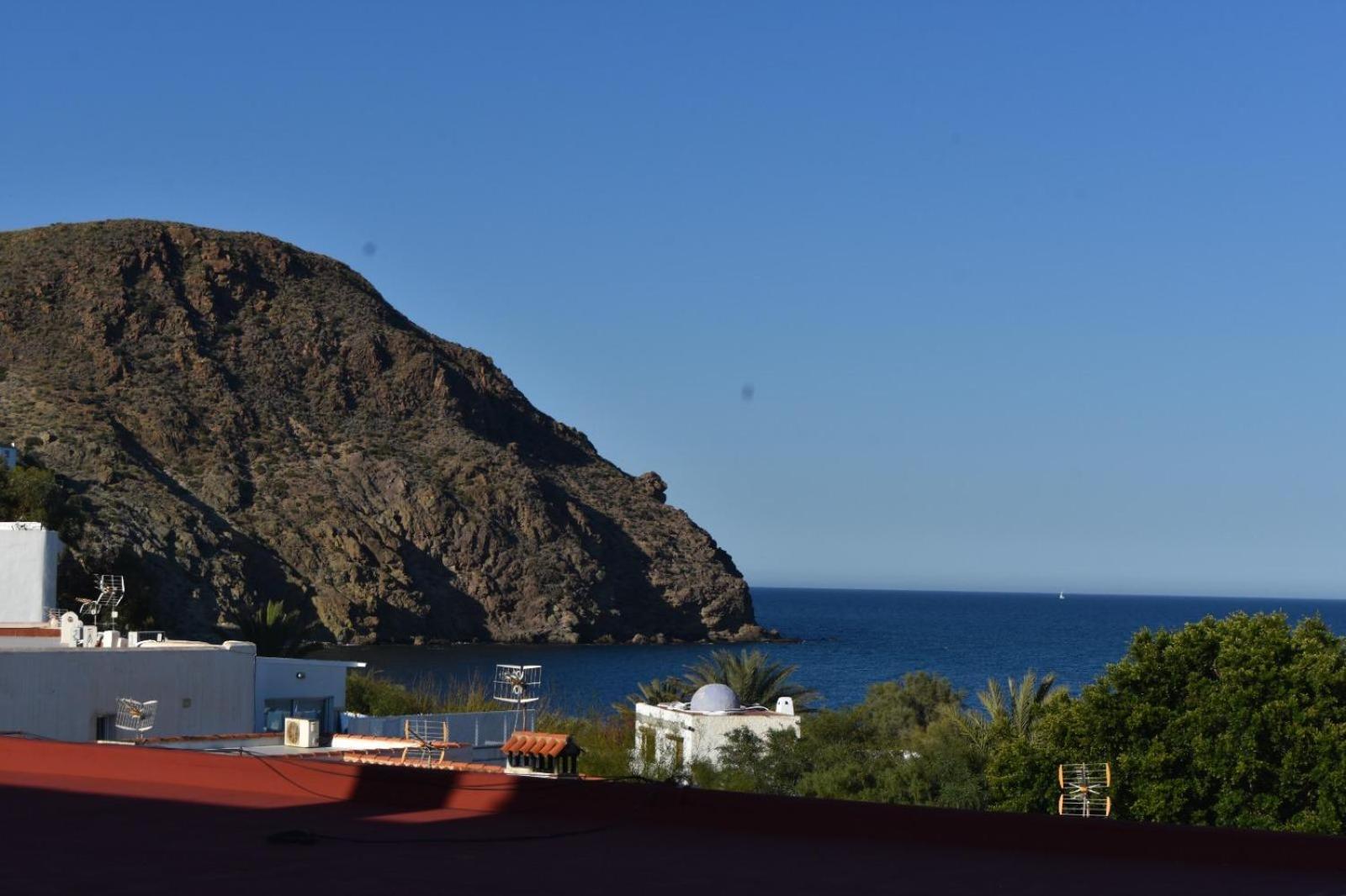 Appartamento Ático con jacuzzi a 100 metros de la playa Carboneras Esterno foto